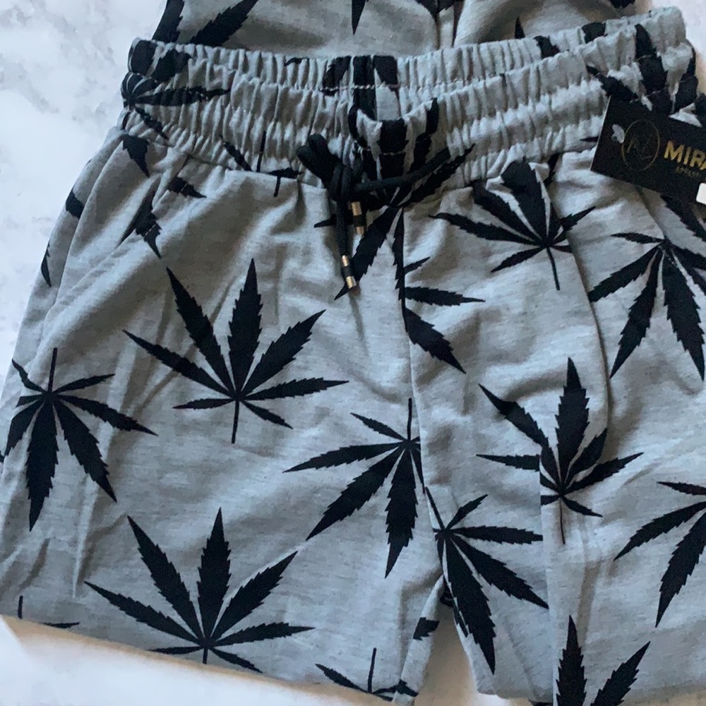 Weed Pattern Joggers - Picture 7 of 8